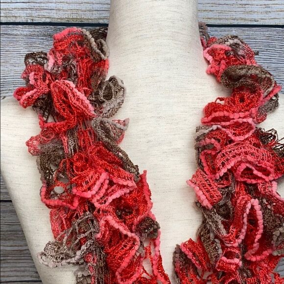 NEW Handmade knit ruffle scarf. - Picture 5 of 14